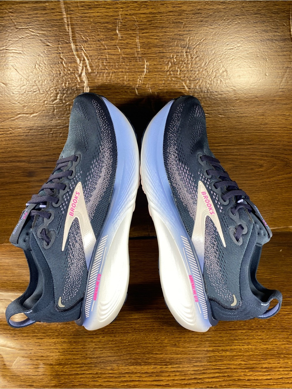 Brooks Adrenaline GTS 25 women’s shoe size 9 - Picture 8 of 11